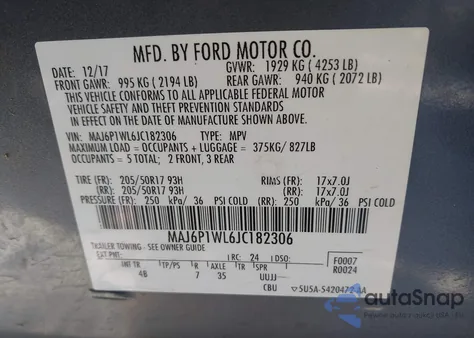 2018 Ford Ecosport Titanium z USA, uszkodzony, nr VIN MAJ6P1WL6JC182306